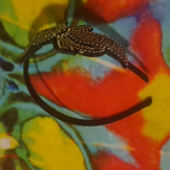 BLING BOW Headband🌟❄🌟❄🌟❄🌟❄🌟❄🌟 - Picture 3 of 4